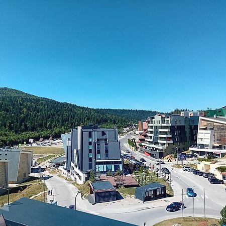 Апартаменти Apartman "Aroma 1"Б'єлашница Екстер'єр фото